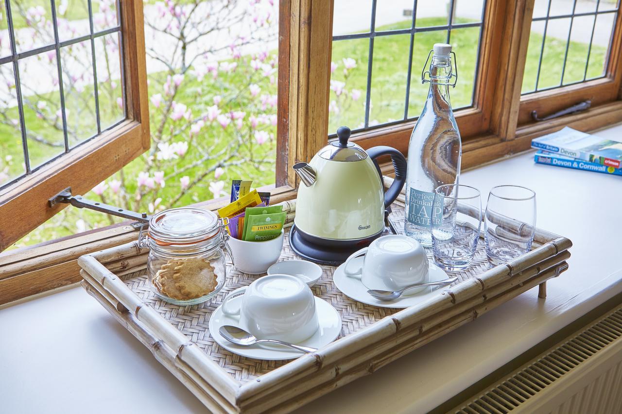Cider House Hotel Йелвертън Екстериор снимка